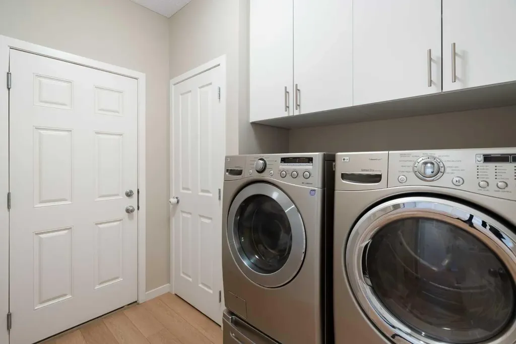 1258 New Brighton Drive SE Calgary AB T2Z 0W3