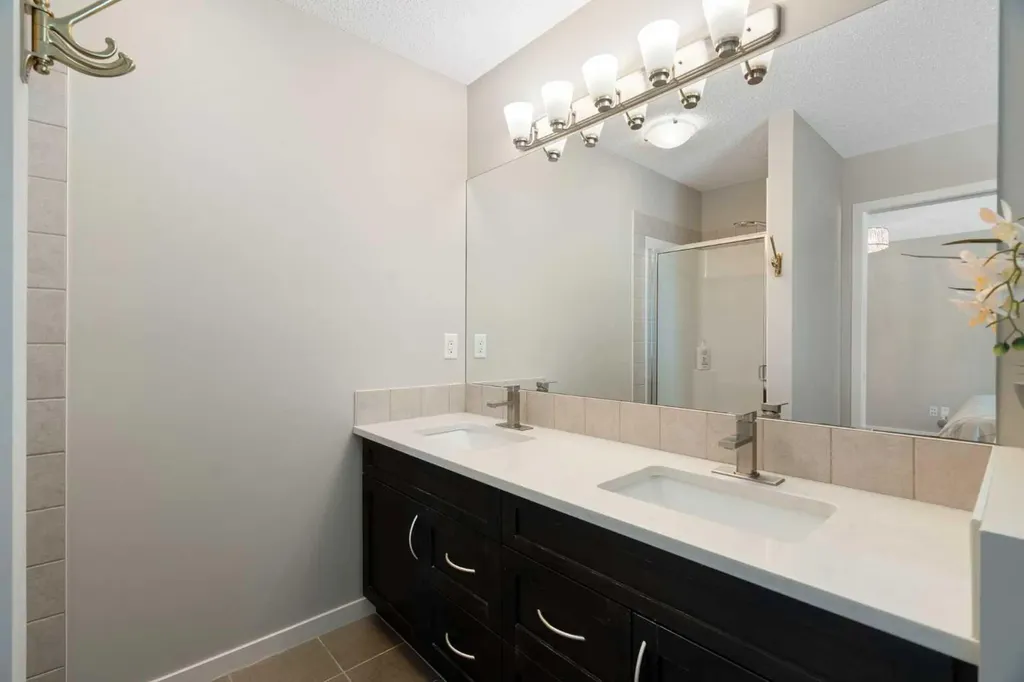 1258 New Brighton Drive SE Calgary AB T2Z 0W3