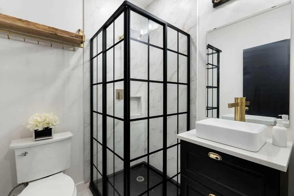 1258 New Brighton Drive SE Calgary AB T2Z 0W3