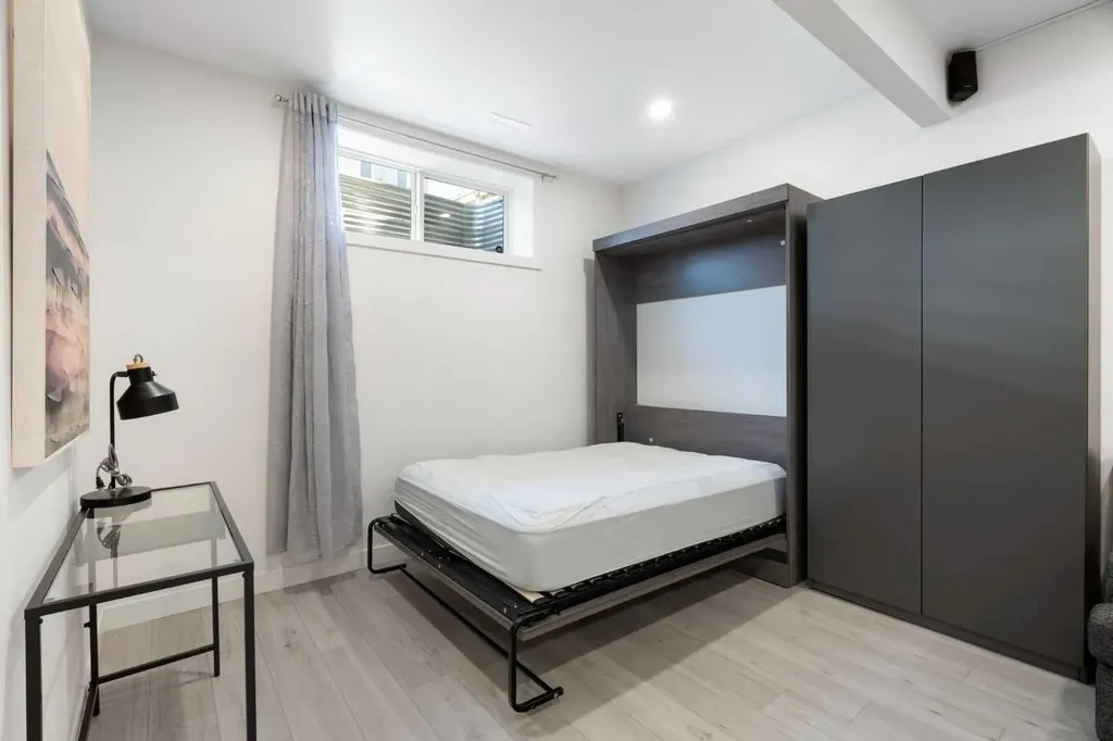 1258 New Brighton Drive SE Calgary AB T2Z 0W3