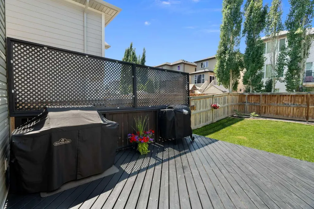 1258 New Brighton Drive SE Calgary AB T2Z 0W3