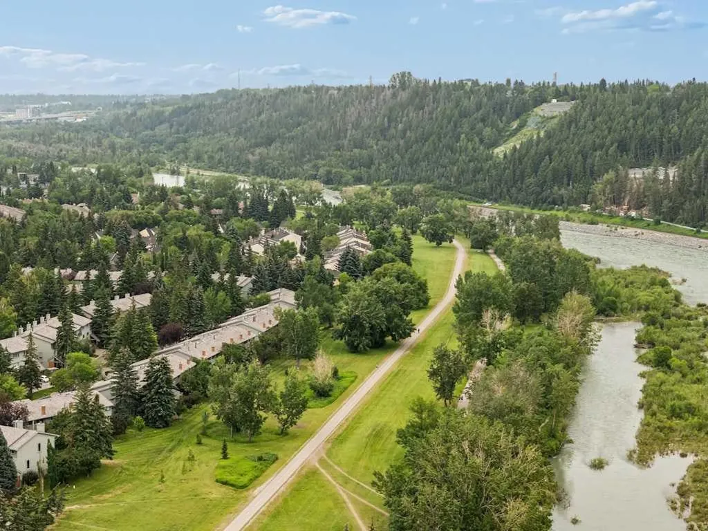 145 Point Drive NW Calgary AB T3B 4W1