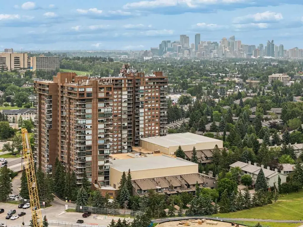 145 Point Drive NW Calgary AB T3B 4W1