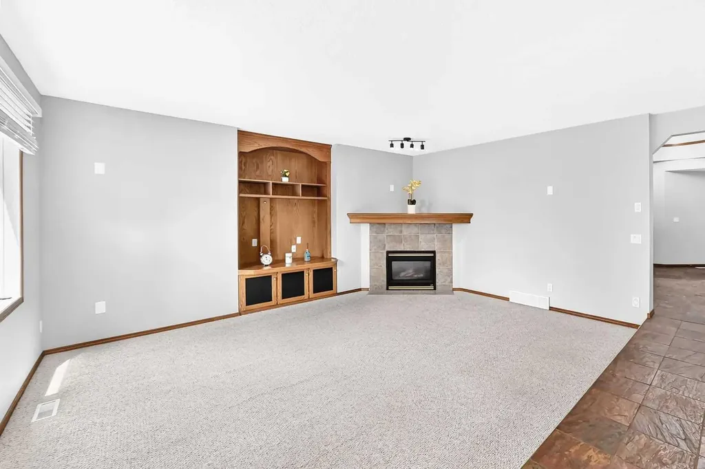 801 Panorama Hills Drive NW Calgary AB t3k4x4