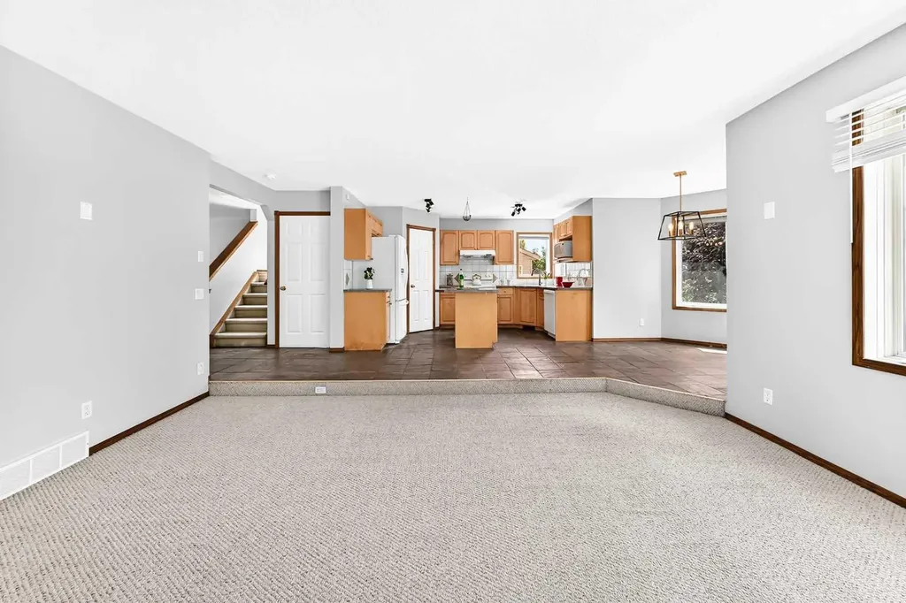 801 Panorama Hills Drive NW Calgary AB t3k4x4
