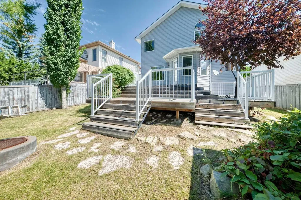 801 Panorama Hills Drive NW Calgary AB t3k4x4
