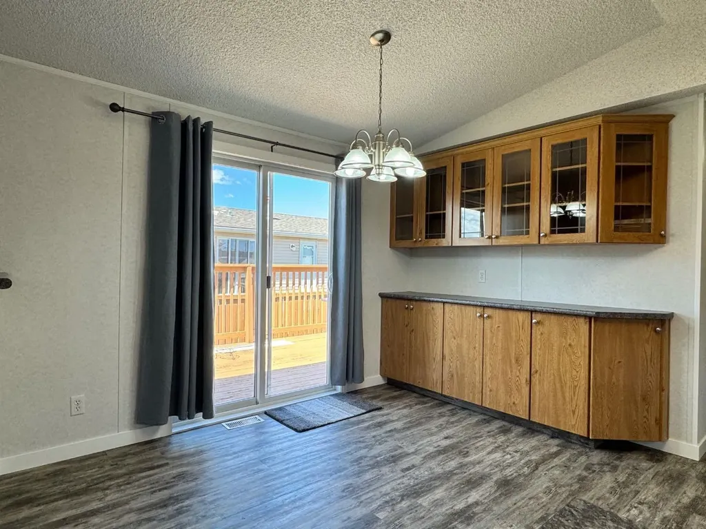 10915 96a Street Clairmont AB T0H 0W3