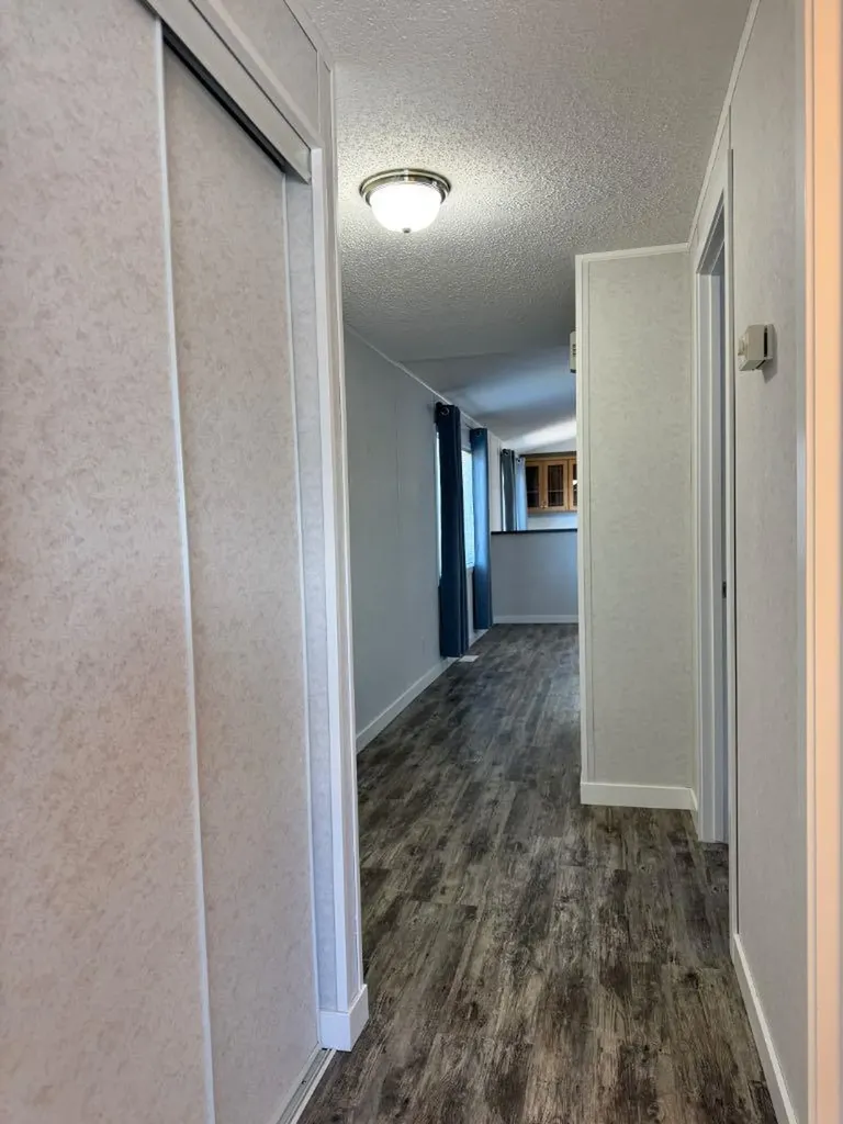 10915 96a Street Clairmont AB T0H 0W3