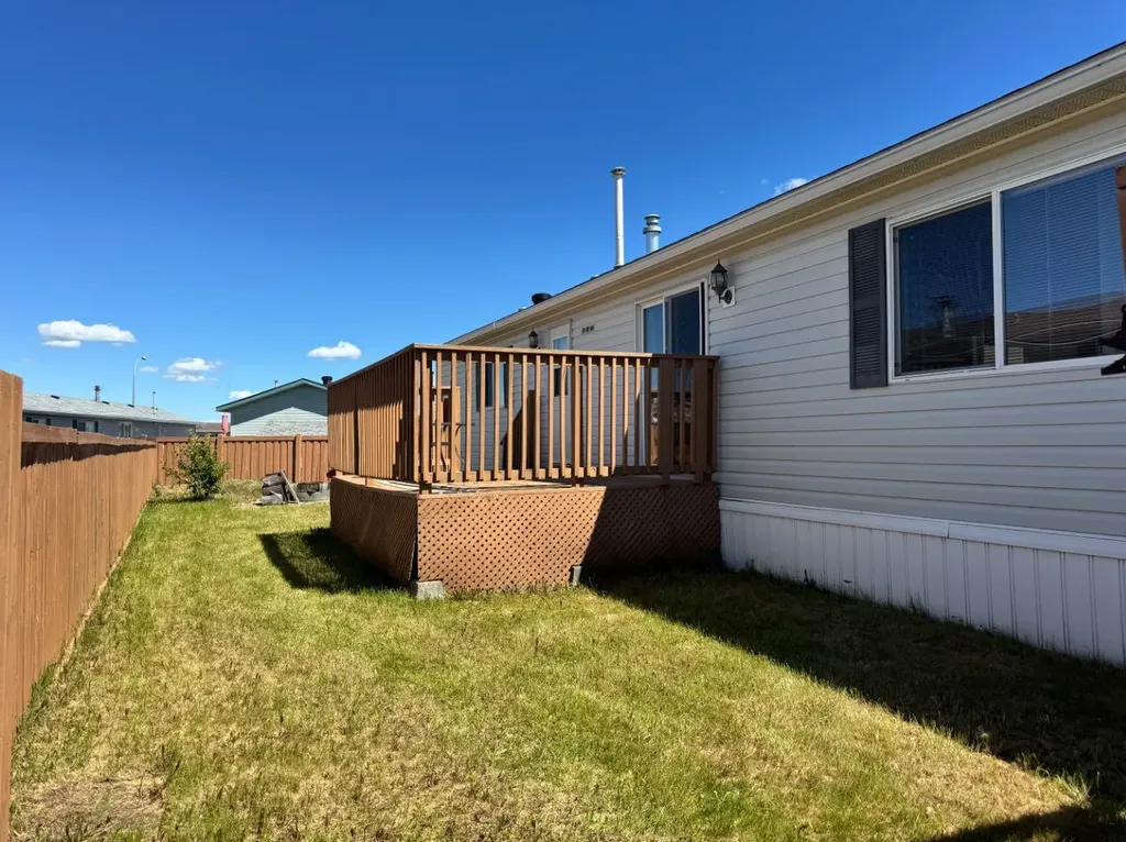 10915 96a Street Clairmont AB T0H 0W3