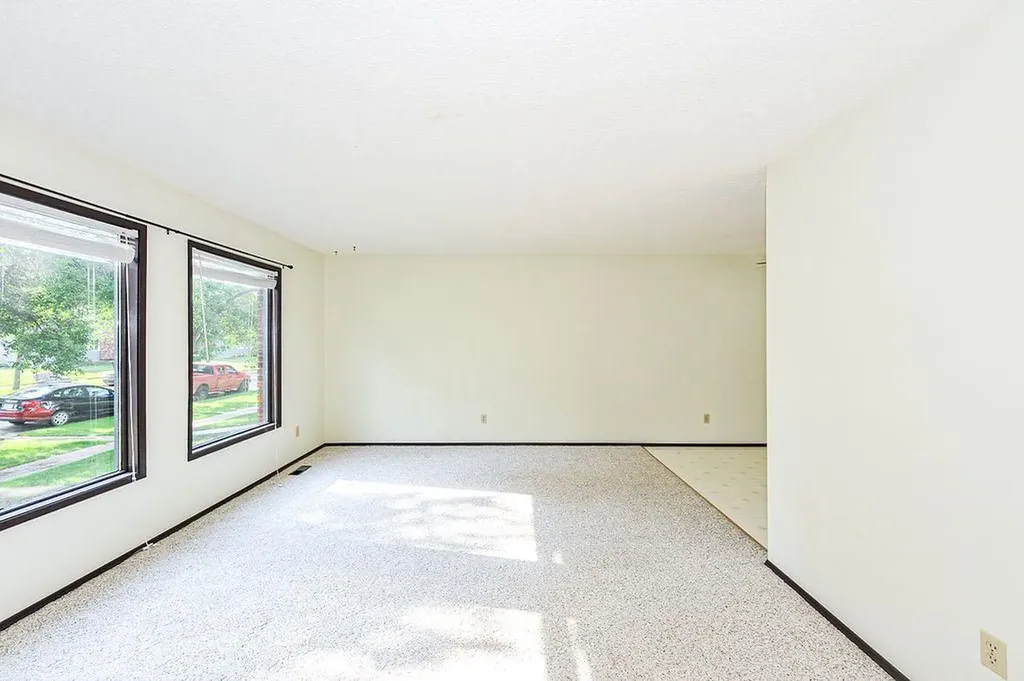 4310B 65 Street Camrose AB T4V 2J5