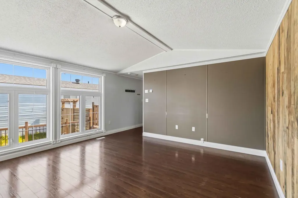 137 Cree Road Fort Mcmurray AB T9K 1X7