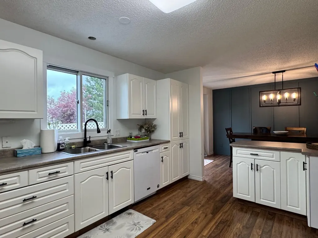 11604 106 Avenue Fairview AB T0H 1L0