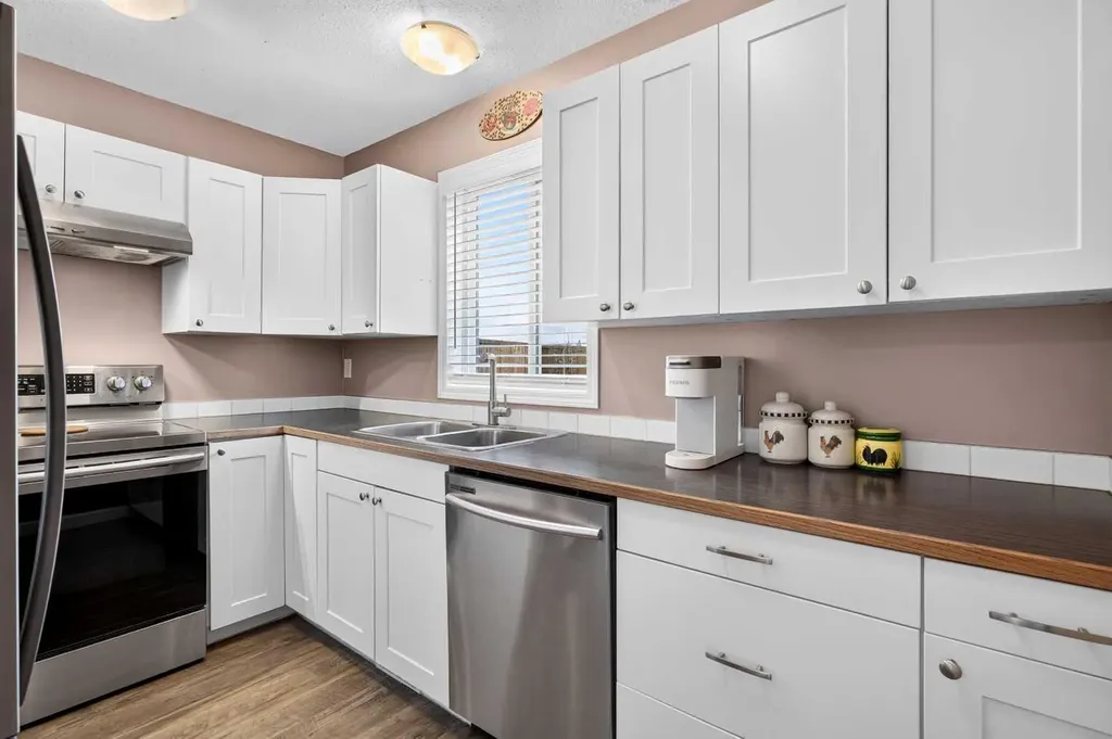 78 Sandpiper Drive Didsbury AB T0M 0w0