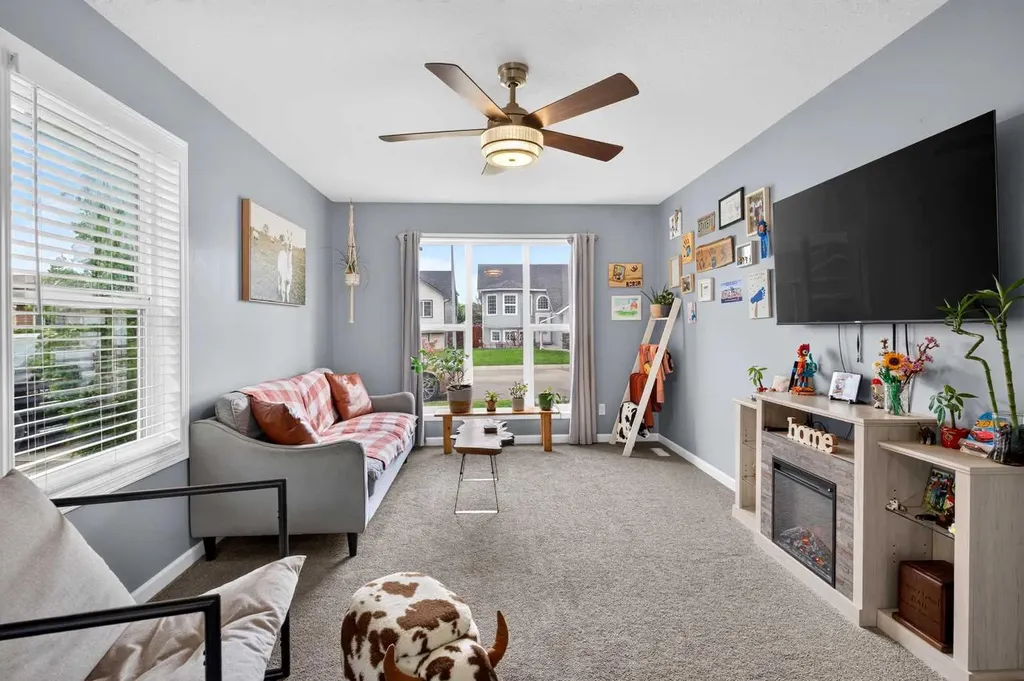 78 Sandpiper Drive Didsbury AB T0M 0w0