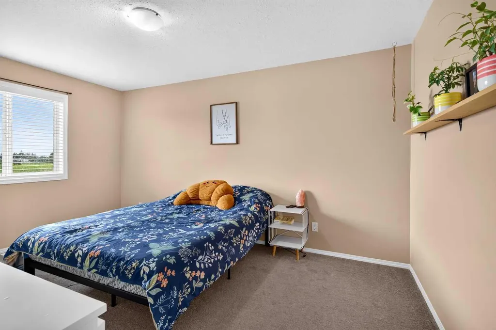 78 Sandpiper Drive Didsbury AB T0M 0w0