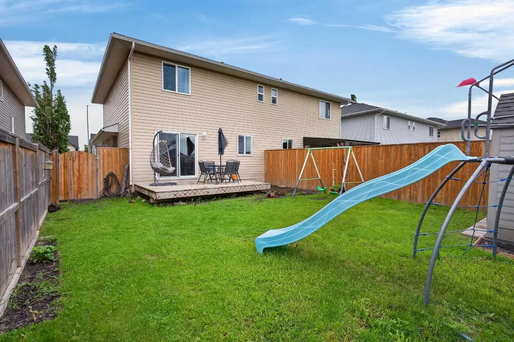 78 Sandpiper Drive Didsbury AB T0M 0w0