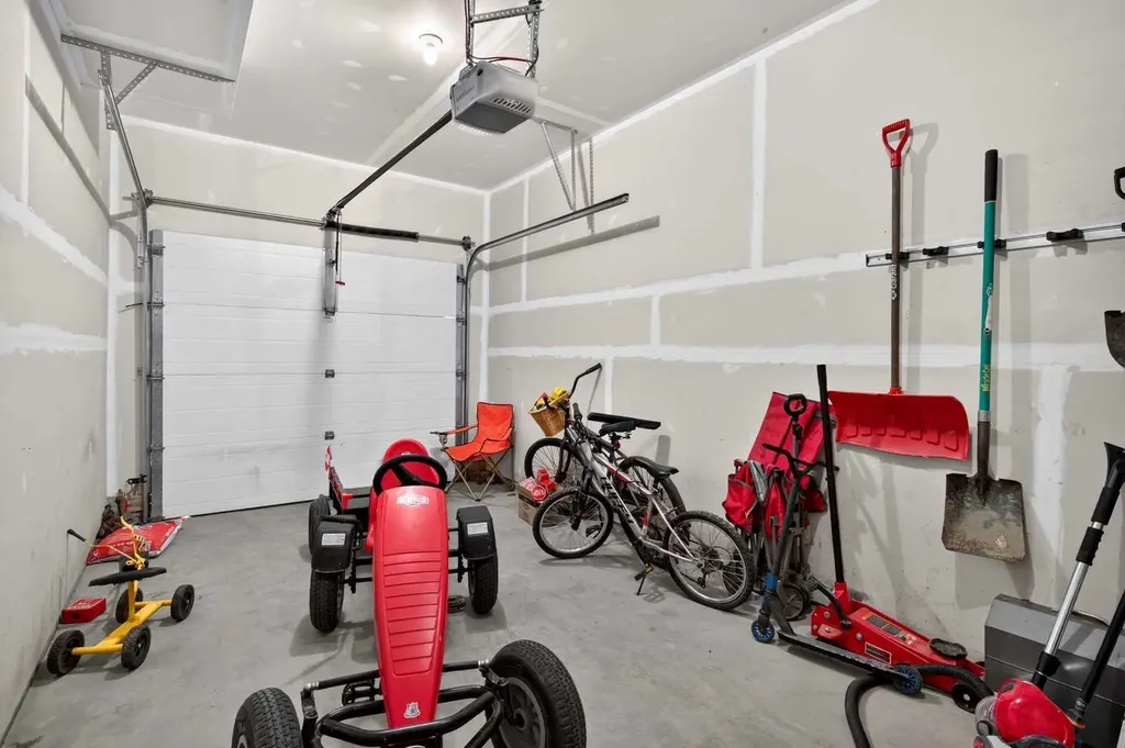 78 Sandpiper Drive Didsbury AB T0M 0w0