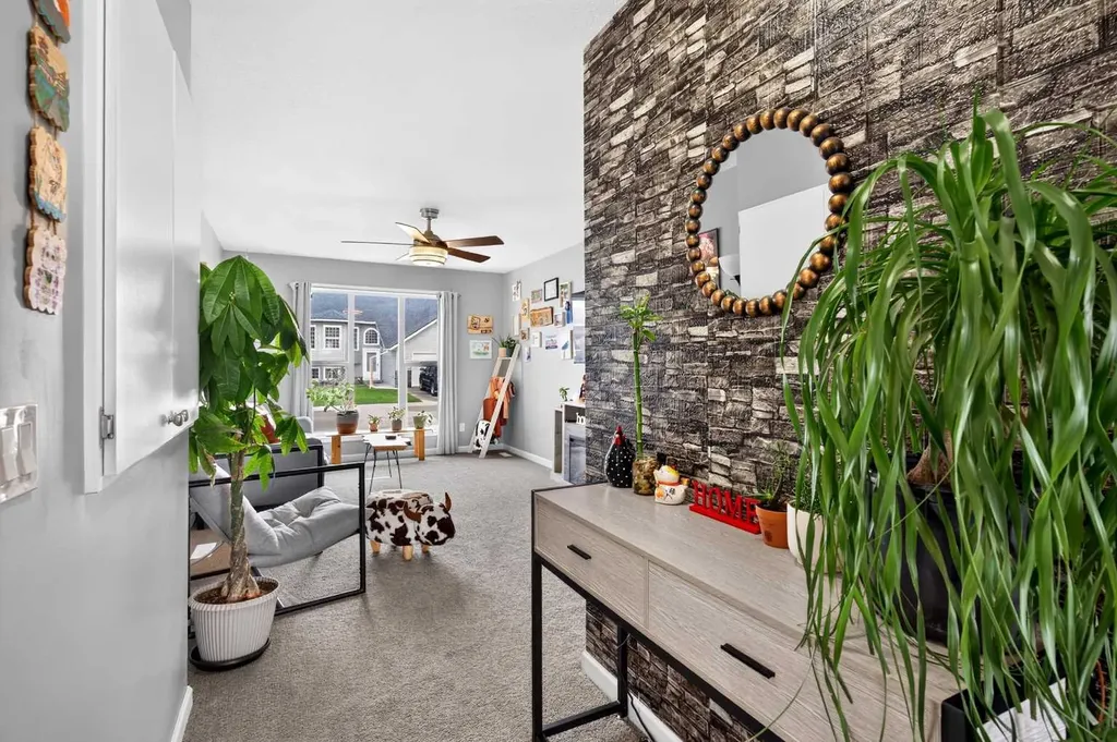 78 Sandpiper Drive Didsbury AB T0M 0w0