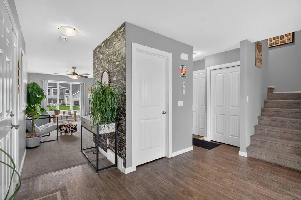 78 Sandpiper Drive Didsbury AB T0M 0w0
