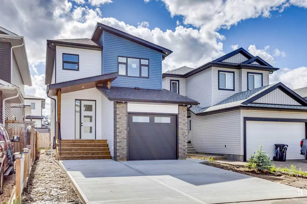 173 Aldergrove Avenue Fort Mcmurray AB T9J 1E6