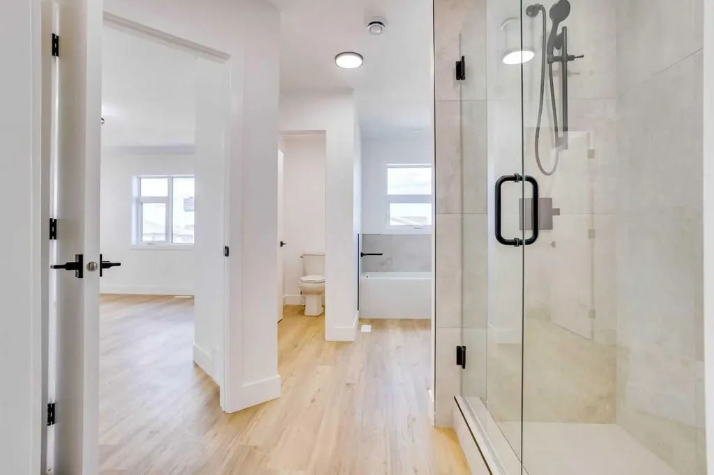 173 Aldergrove Avenue Fort Mcmurray AB T9J 1E6