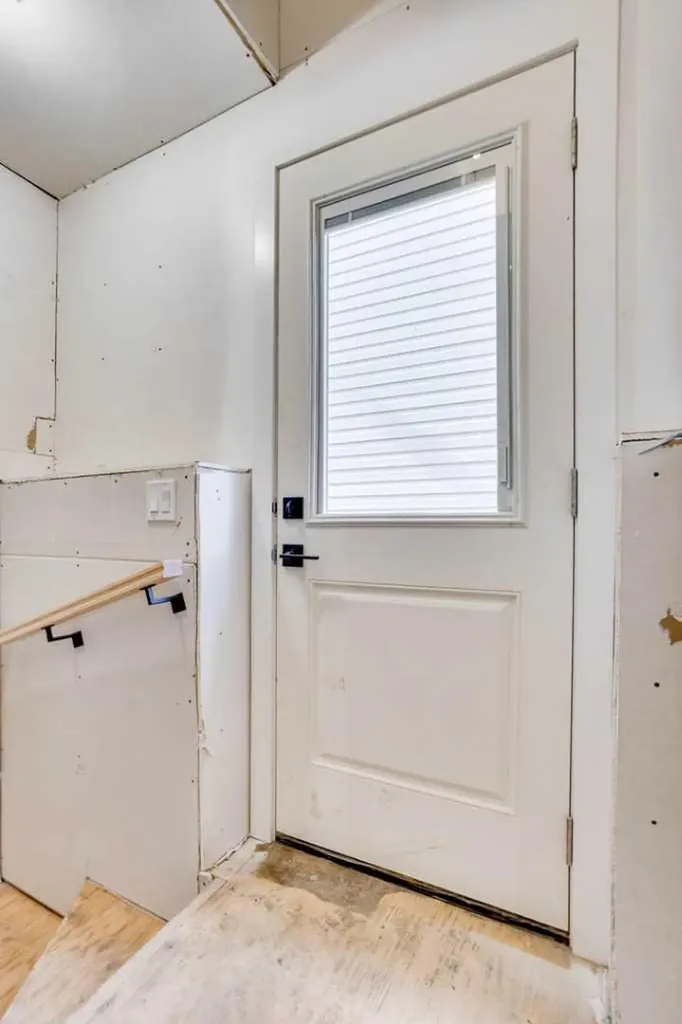 173 Aldergrove Avenue Fort Mcmurray AB T9J 1E6