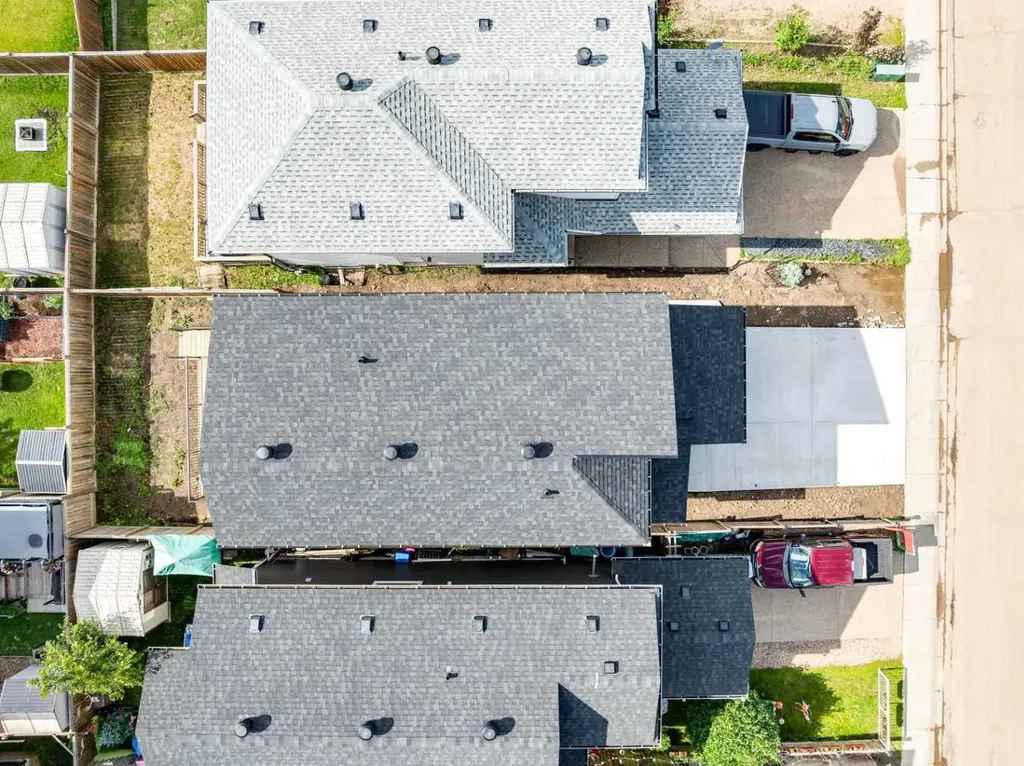 173 Aldergrove Avenue Fort Mcmurray AB T9J 1E6