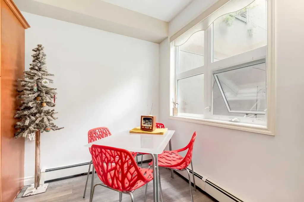 532 5 Avenue NE Calgary AB T2E 0L2