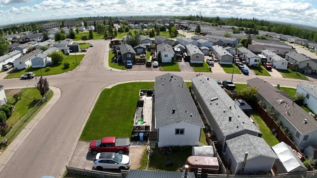 116 Palomino Close Fort Mcmurray AB T9H5M2