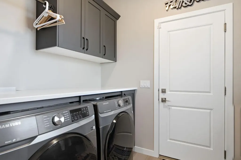 601 Reynolds Crescent SW Airdrie AB T4B5G1