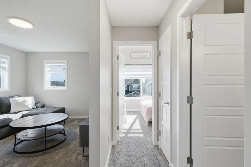 601 Reynolds Crescent SW Airdrie AB T4B5G1
