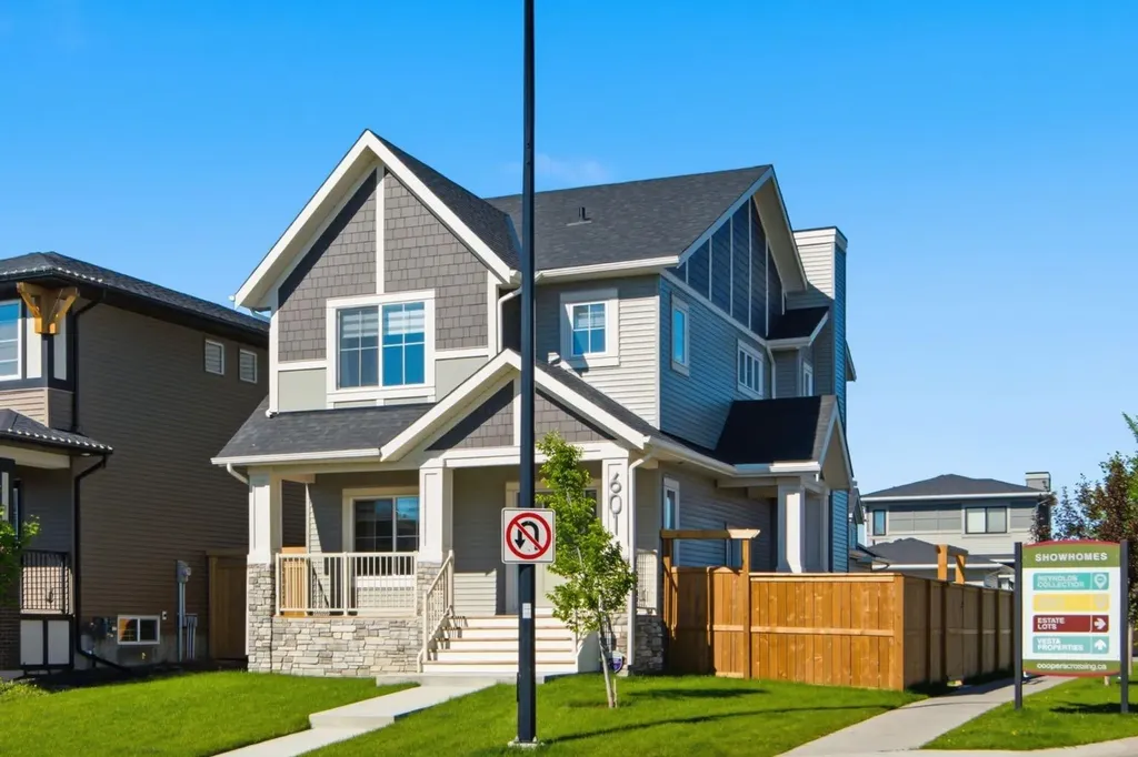 601 Reynolds Crescent SW Airdrie AB T4B5G1