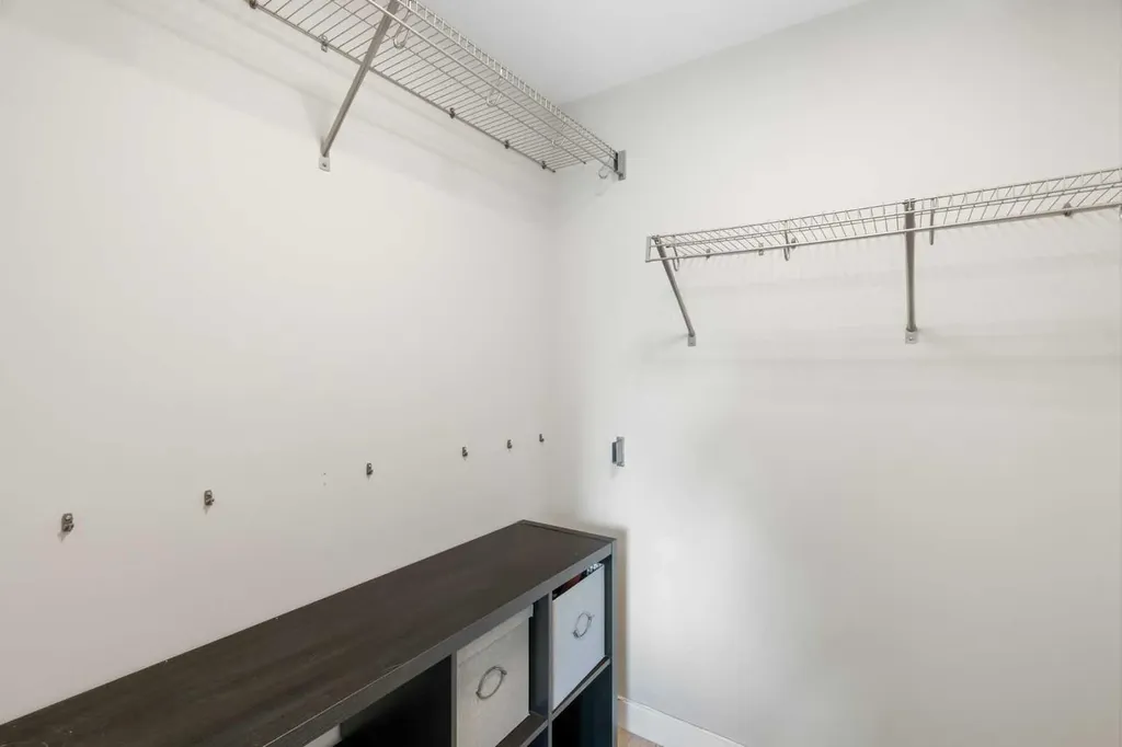 3375 15 Street SW Calgary AB T2T 4A2