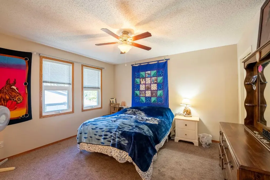 210 Ojibwa Place W Lethbridge AB T1K 5K6