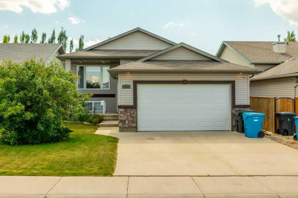 441 Edinburgh Road W Lethbridge AB T1J5A6