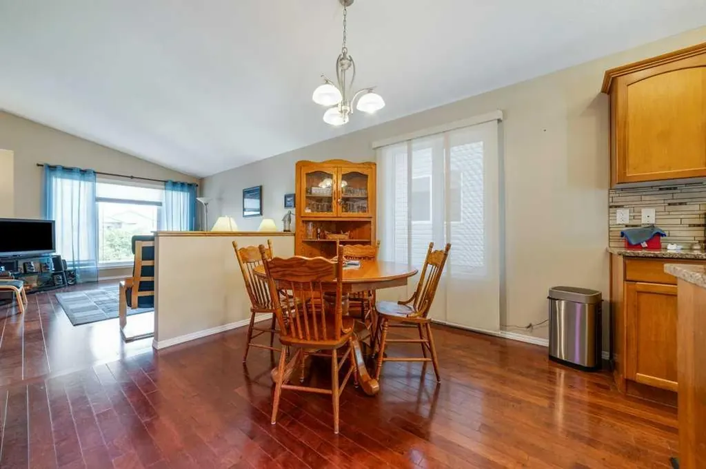 441 Edinburgh Road W Lethbridge AB T1J5A6
