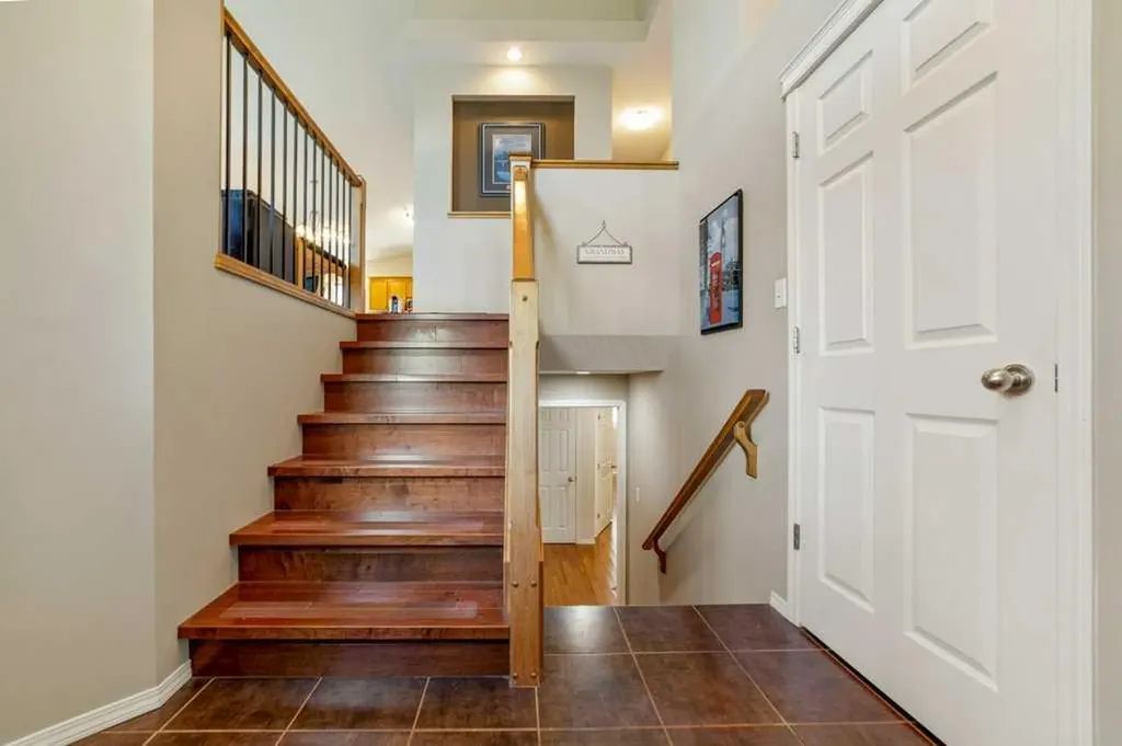 441 Edinburgh Road W Lethbridge AB T1J5A6