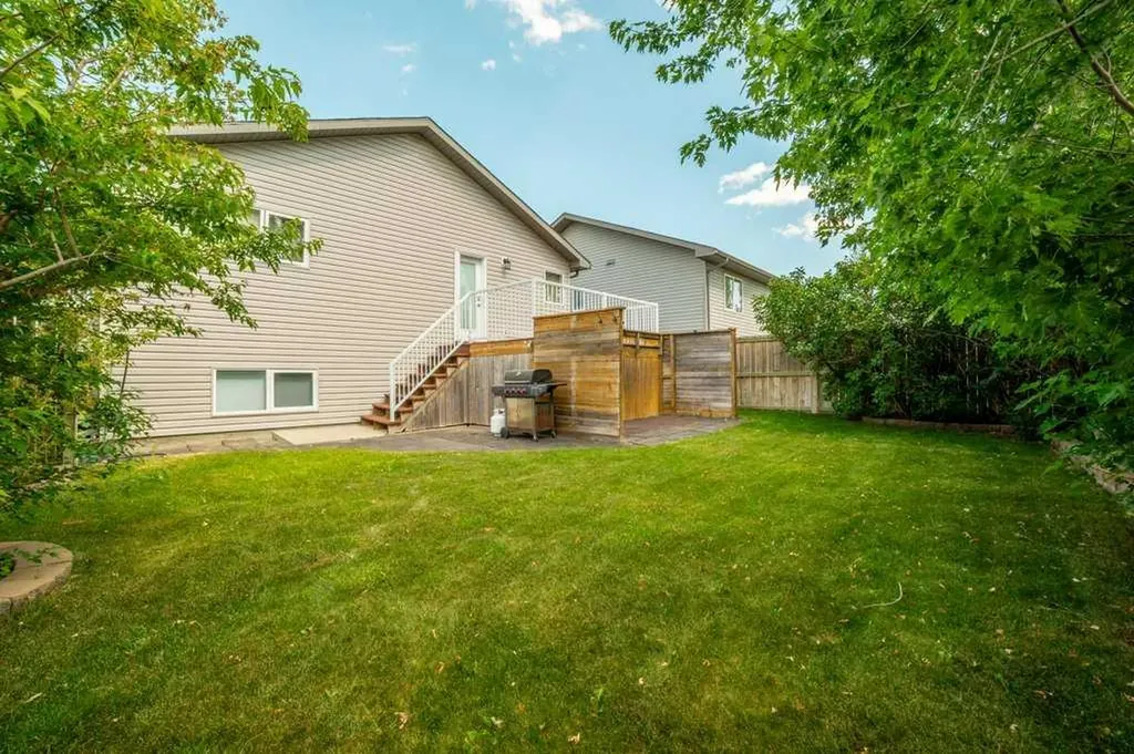 441 Edinburgh Road W Lethbridge AB T1J5A6