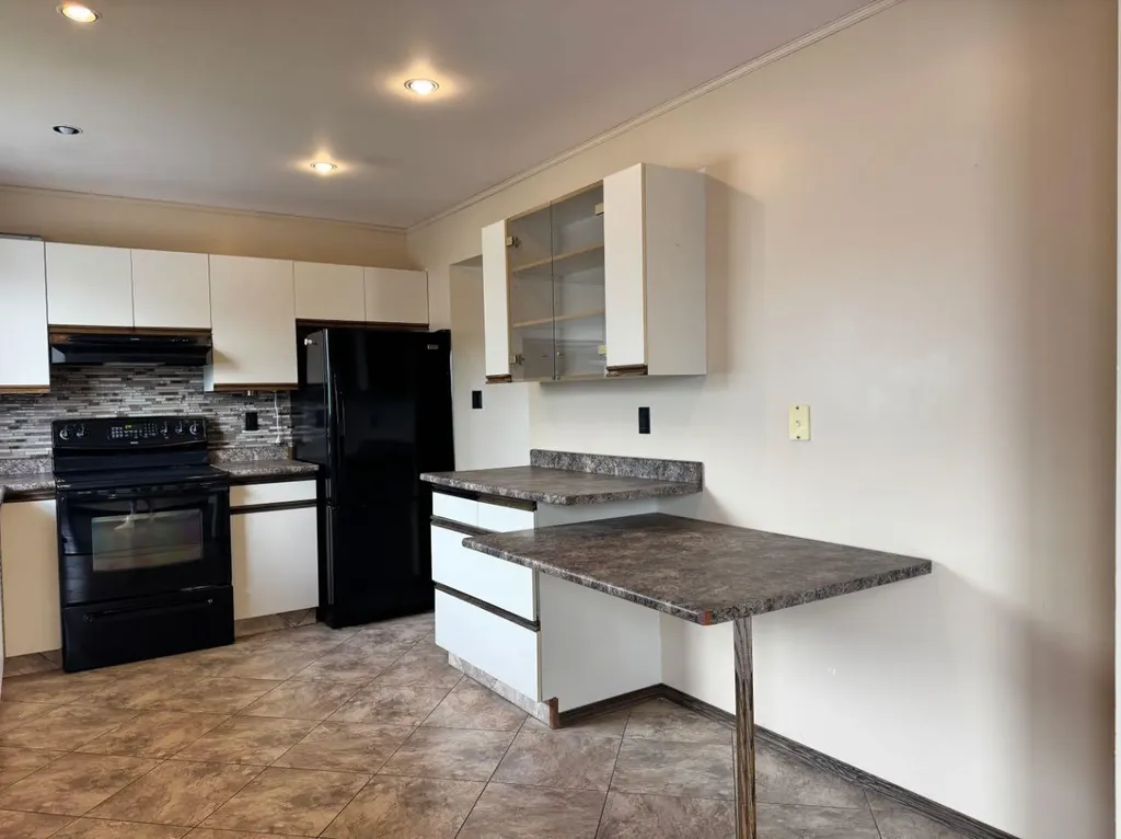 11300 110 Avenue Crescent Fairview AB T0H 1L0