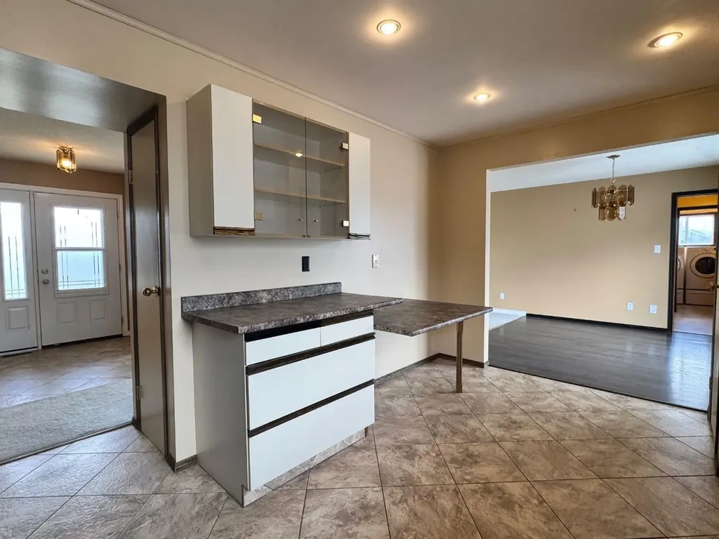 11300 110 Avenue Crescent Fairview AB T0H 1L0