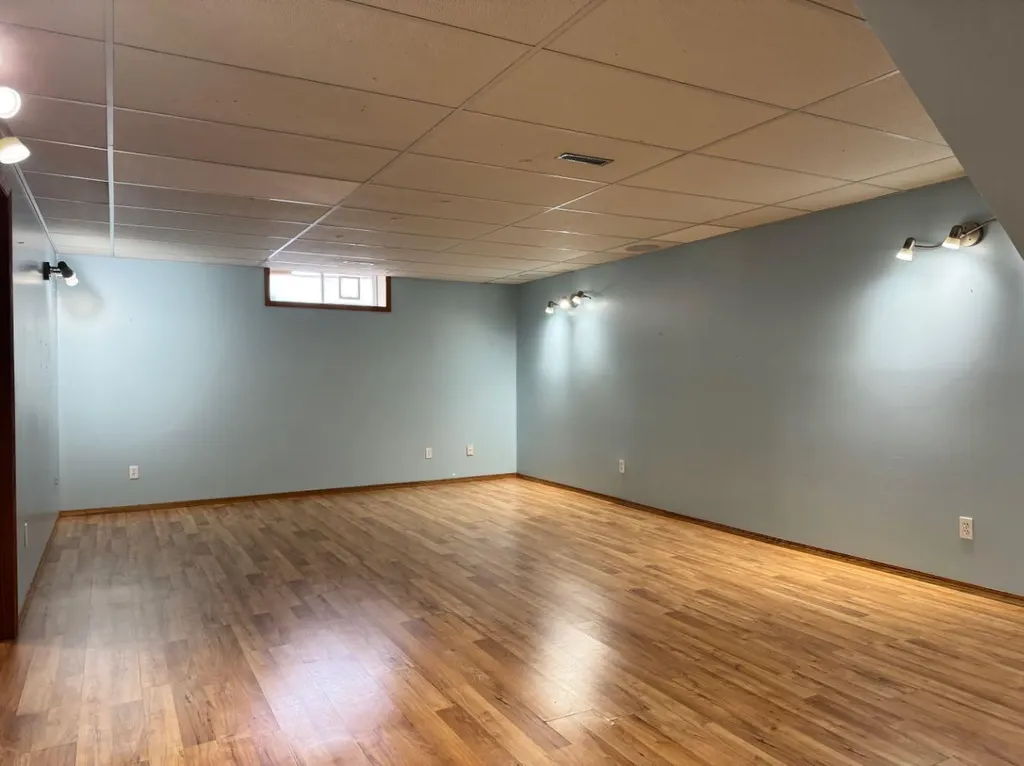 11300 110 Avenue Crescent Fairview AB T0H 1L0
