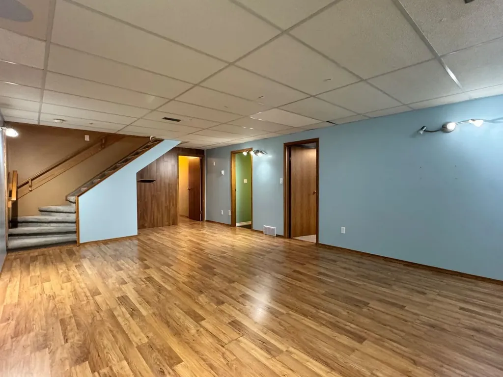 11300 110 Avenue Crescent Fairview AB T0H 1L0