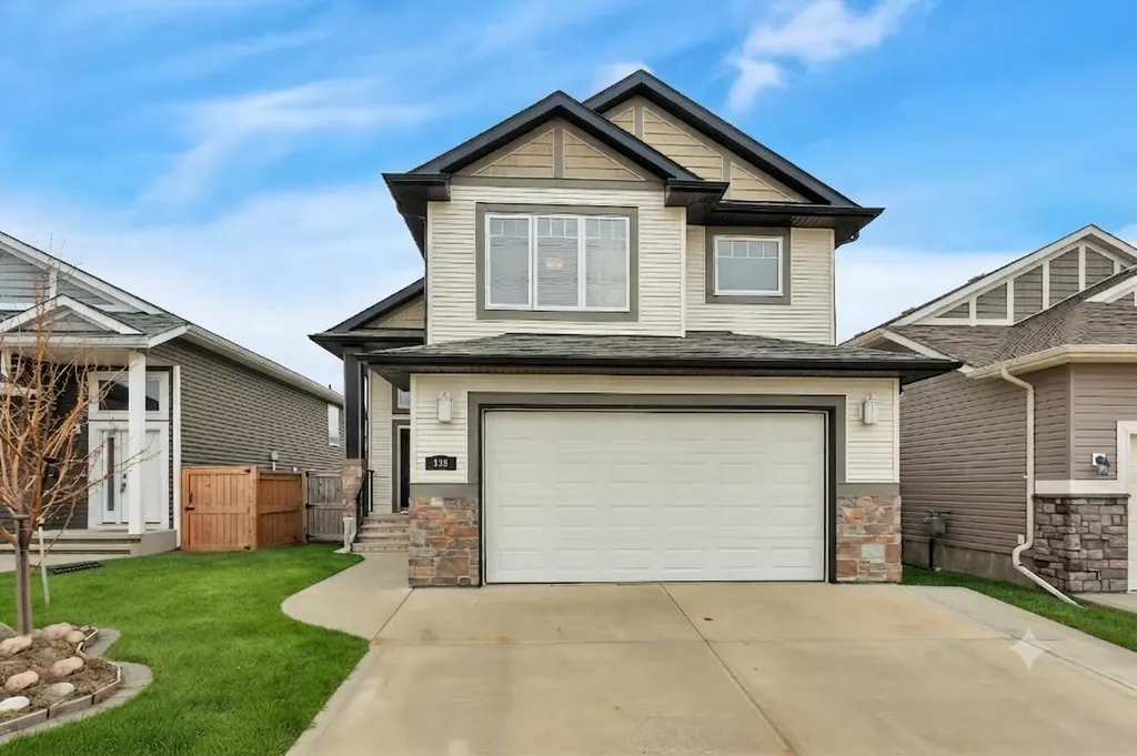138 Voisin Close Red Deer AB T4R 0H8