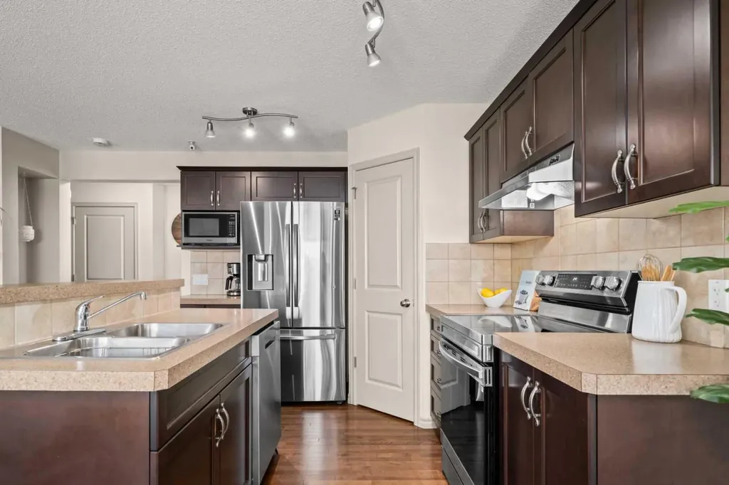 277 Brightonwoods Gardens SE Calgary AB T2Z 0T4