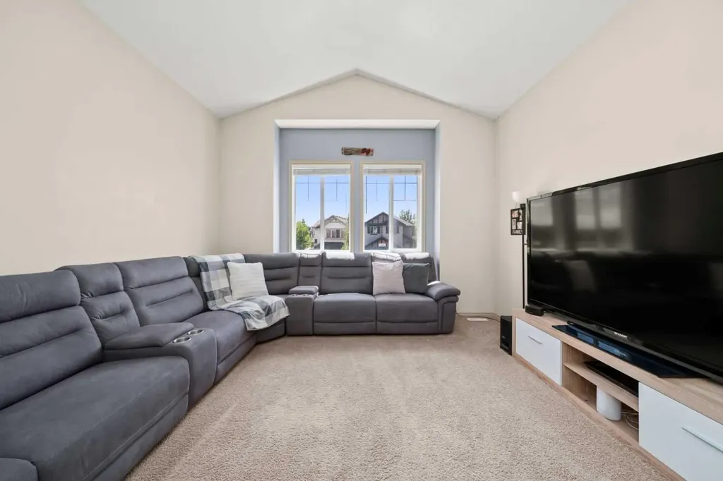 277 Brightonwoods Gardens SE Calgary AB T2Z 0T4