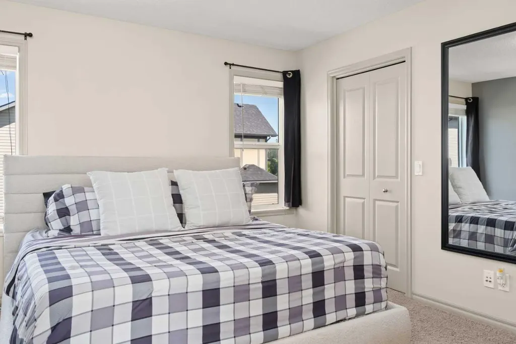 277 Brightonwoods Gardens SE Calgary AB T2Z 0T4