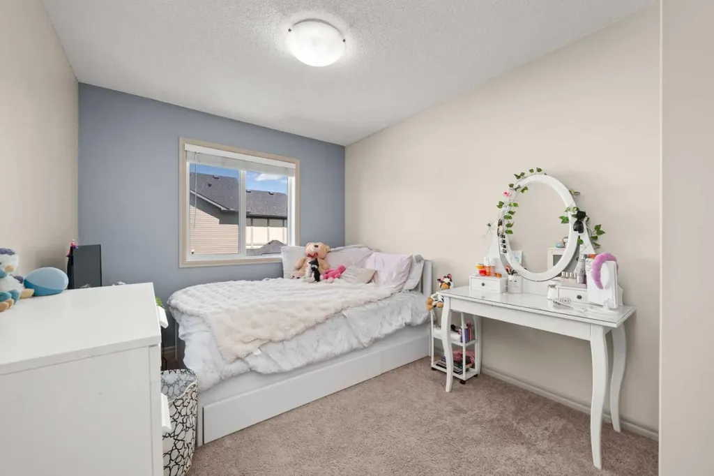 277 Brightonwoods Gardens SE Calgary AB T2Z 0T4