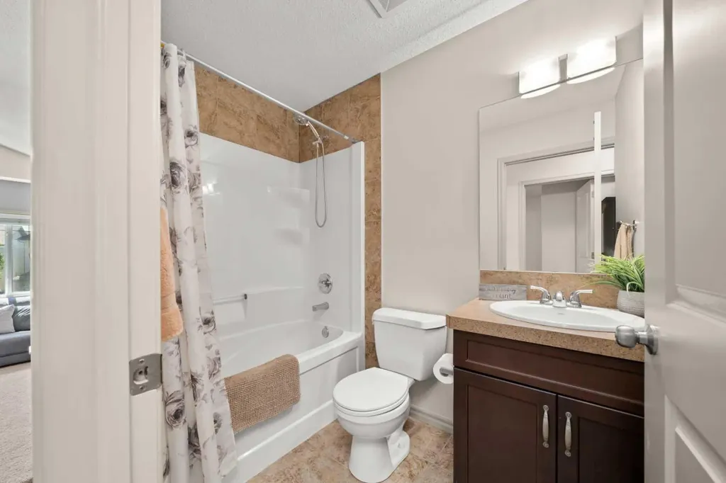 277 Brightonwoods Gardens SE Calgary AB T2Z 0T4