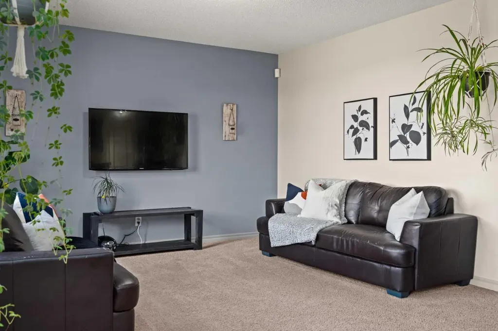 277 Brightonwoods Gardens SE Calgary AB T2Z 0T4