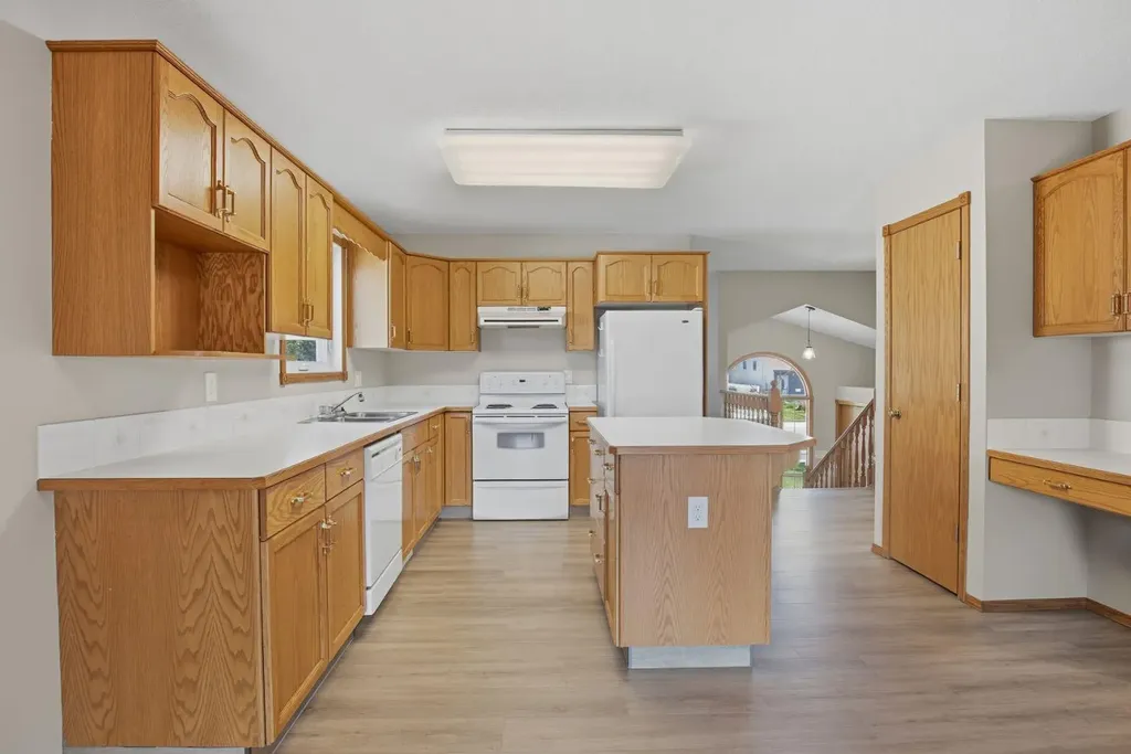 51 Duston Street Red Deer AB T4R 2K4